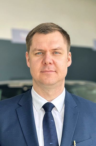 Артём Колесников